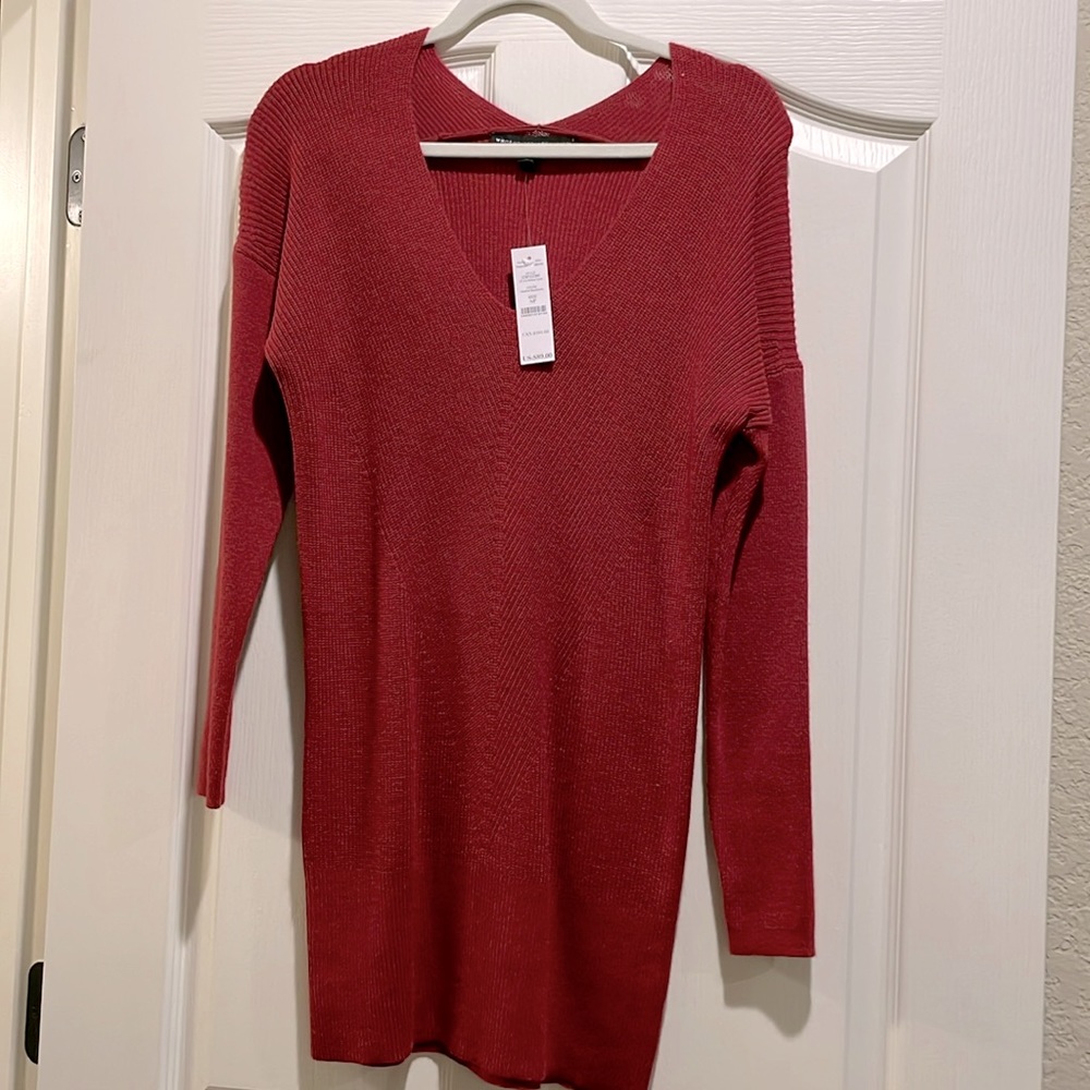 Petite Small White House Black Market Tunic Sweater